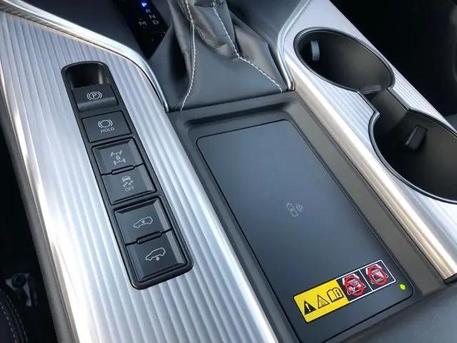 2026 Lexus LX F SPORT Handling