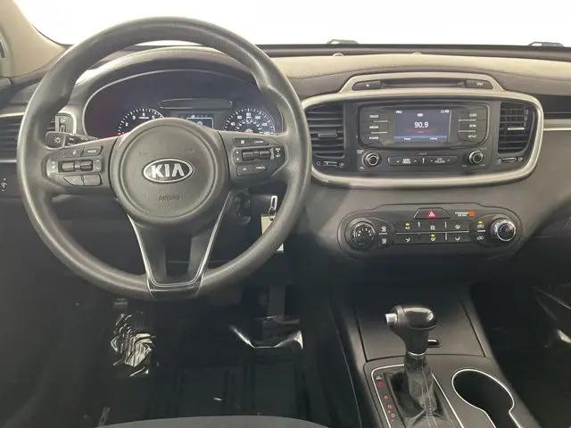 2017 Kia Sorento 2.4L LX