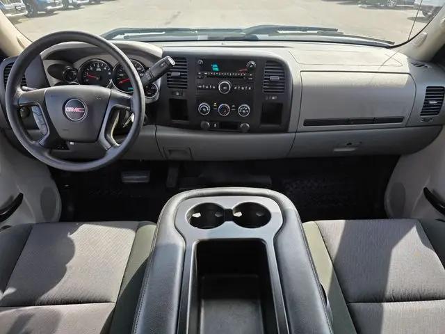 2013 GMC Sierra 2500HD Work Truck