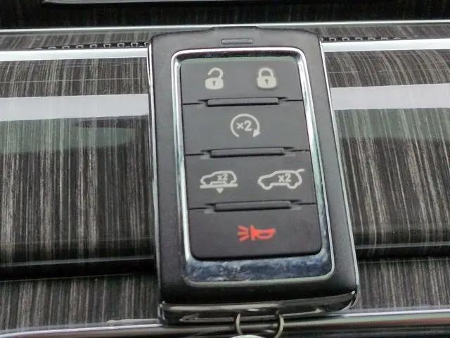 2022 Jeep Wagoneer Series III 4x4