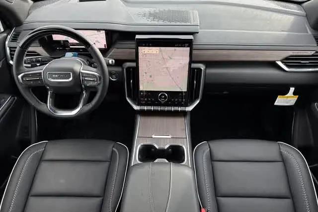 2026 GMC Acadia Denali AWD