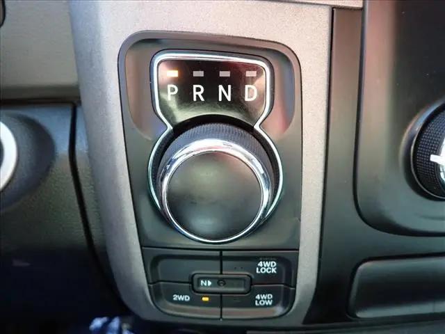 2017 Ram 1500 Express Quad Cab 4x4 6'4" Box