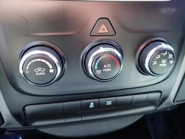2017 Ram 1500 Express Quad Cab 4x4 6'4" Box