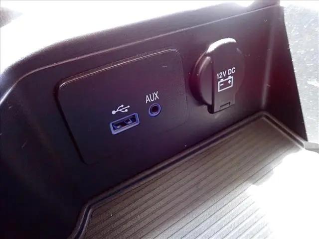 2017 Ram 1500 Express Quad Cab 4x4 6'4" Box