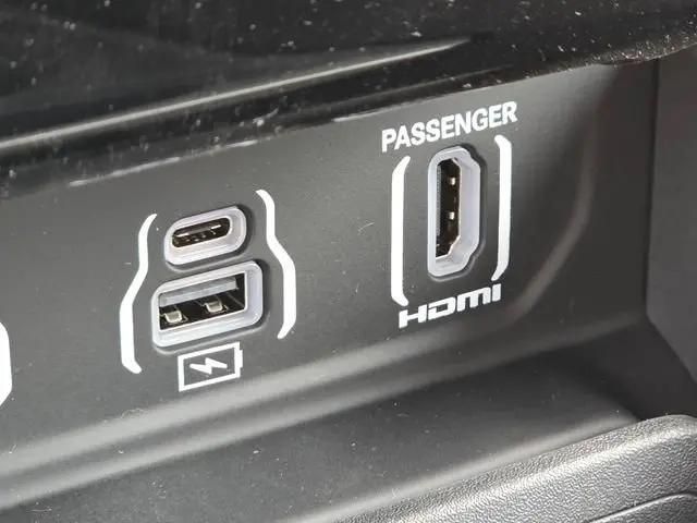 2026 Ram 1500 Laramie Crew Cab 4x4 57 Box