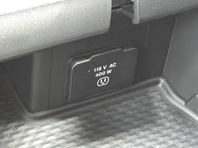 2026 Ram 1500 Laramie Crew Cab 4x4 57 Box
