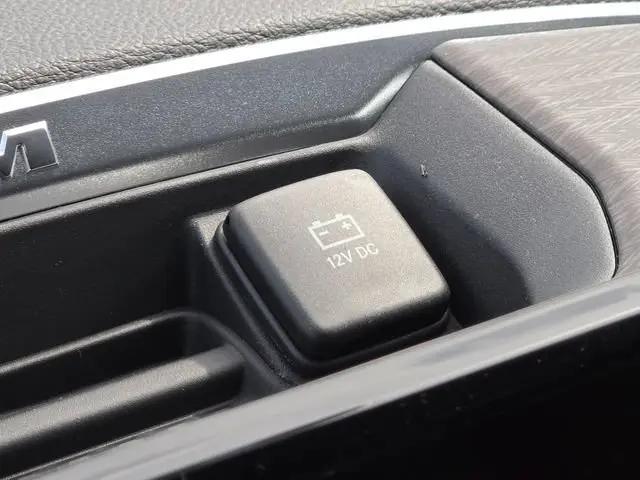 2026 Ram 1500 Laramie Crew Cab 4x4 57 Box