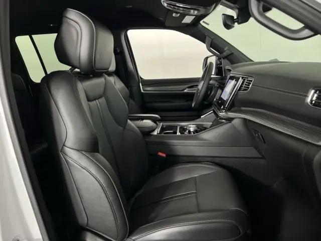 2023 Jeep Wagoneer Series III 4x4