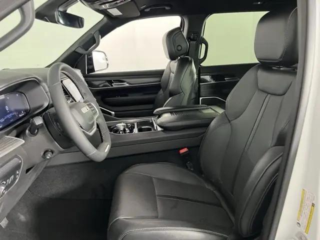 2023 Jeep Wagoneer Series III 4x4