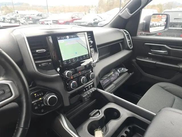 2022 Ram 1500 Big Horn Crew Cab 4x4 5'7" Box