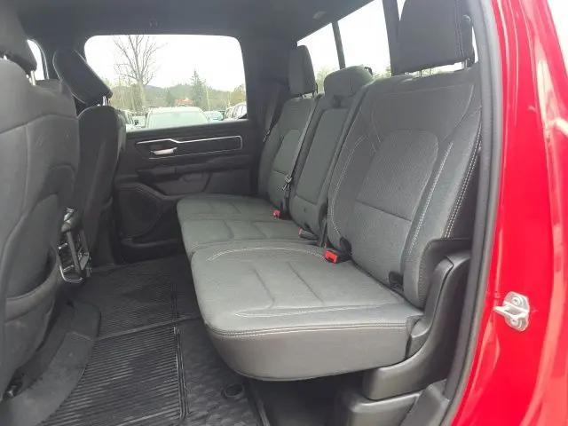 2022 Ram 1500 Big Horn Crew Cab 4x4 5'7" Box