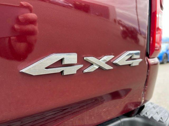 2019 Ram 1500 Laramie Crew Cab 4x4 6'4" Box