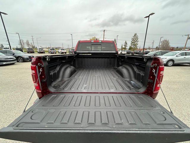 2019 Ram 1500 Laramie Crew Cab 4x4 6'4" Box