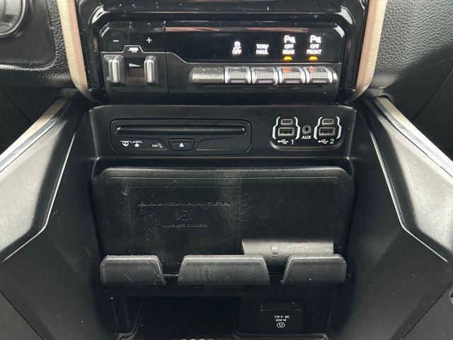 2019 Ram 1500 Laramie Crew Cab 4x4 6'4" Box