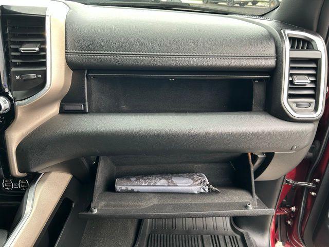 2019 Ram 1500 Laramie Crew Cab 4x4 6'4" Box