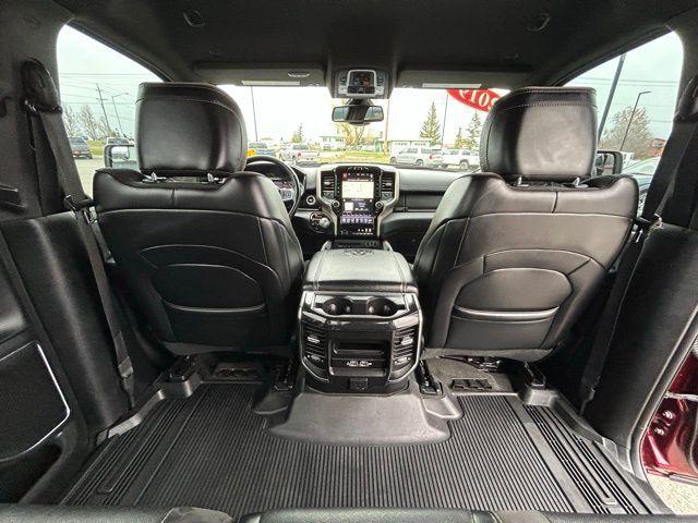 2019 Ram 1500 Laramie Crew Cab 4x4 6'4" Box