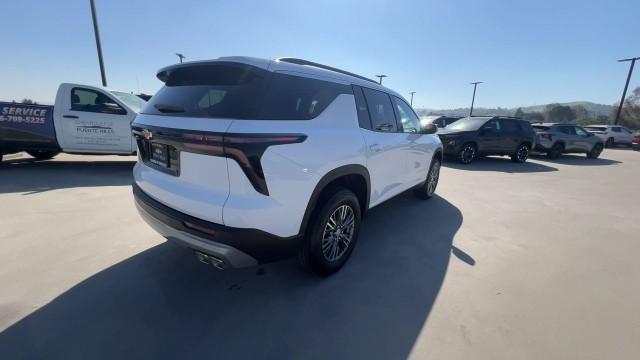 2026 Chevrolet Traverse FWD LT