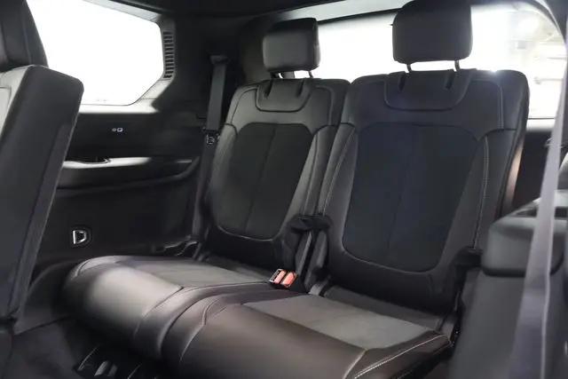 2026 Jeep Grand Cherokee L Altitude 4x4
