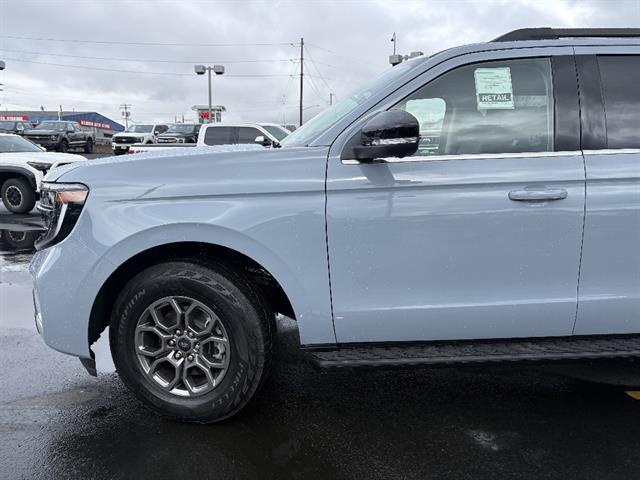 2026 Ford Expedition Max Active MAX