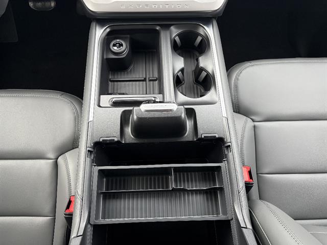 2026 Ford Expedition Max Active MAX
