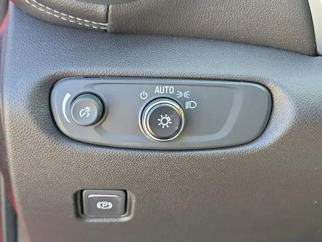 2023 Chevrolet Blazer AWD 2LT