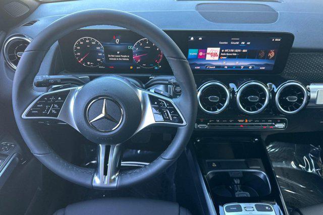 2026 Mercedes-Benz GLB 250
