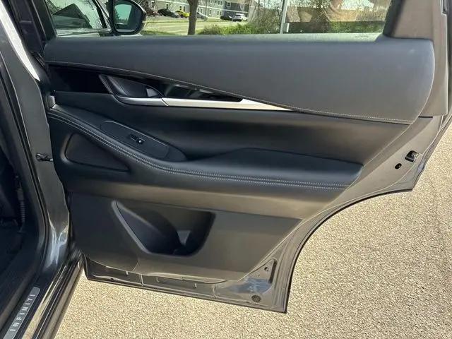 2023 INFINITI QX60 PURE AWD