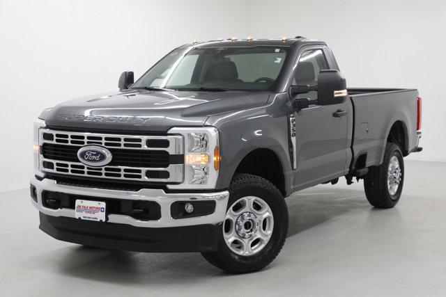 2025 Ford F-350 XLT
