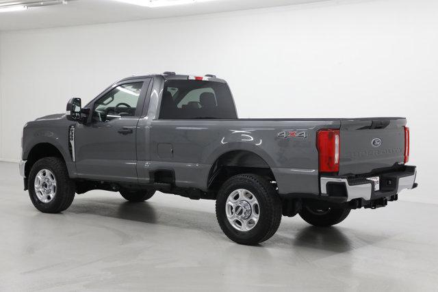 2025 Ford F-350 XLT