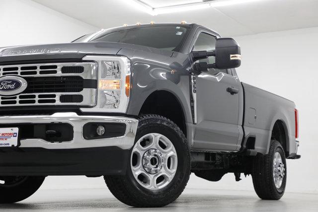 2025 Ford F-350 XLT
