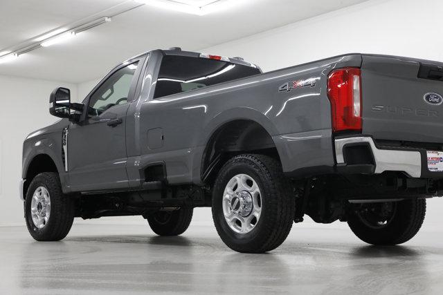 2025 Ford F-350 XLT