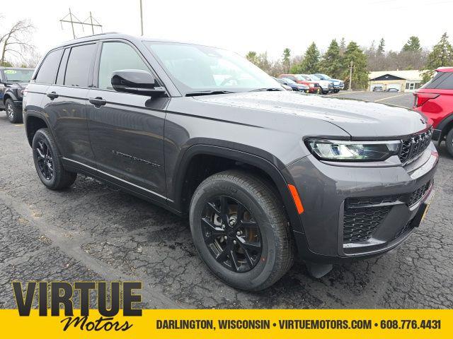 2026 Jeep Grand Cherokee GRAND CHEROKEE LAREDO ALTITUDE 4X4