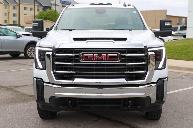 2026 GMC Sierra 3500HD Regular Cab, Long Bed, SLE Dual Rear Wheel, 4WD