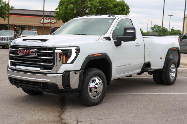 2026 GMC Sierra 3500HD Regular Cab, Long Bed, SLE Dual Rear Wheel, 4WD