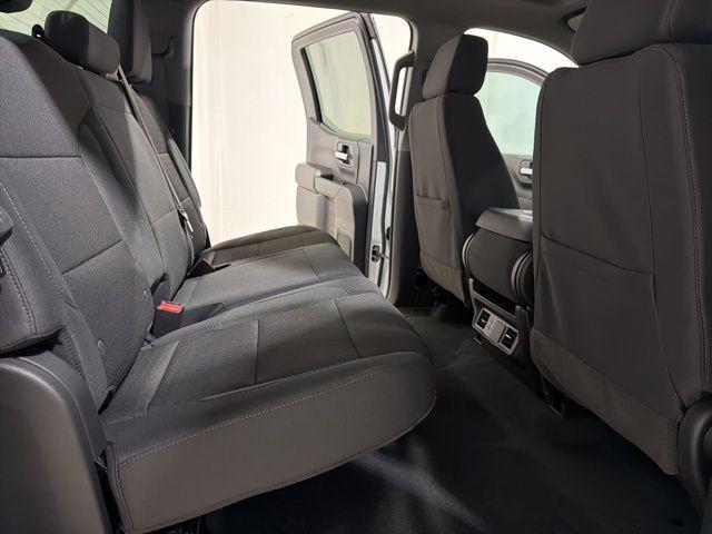 2026 Chevrolet Silverado 1500 4WD Crew Cab Short Bed Custom