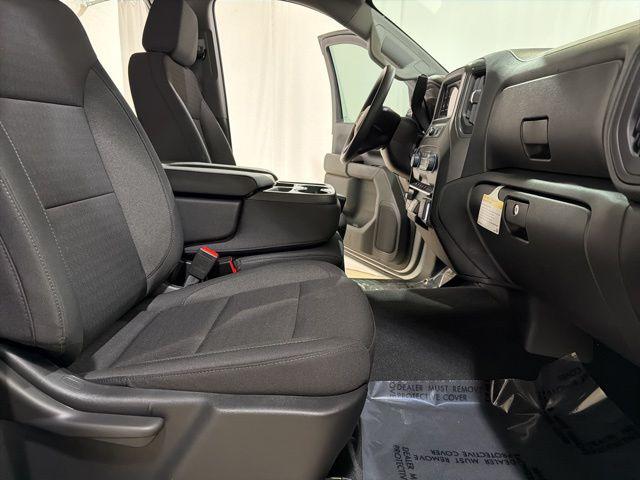 2026 Chevrolet Silverado 1500 4WD Crew Cab Short Bed Custom
