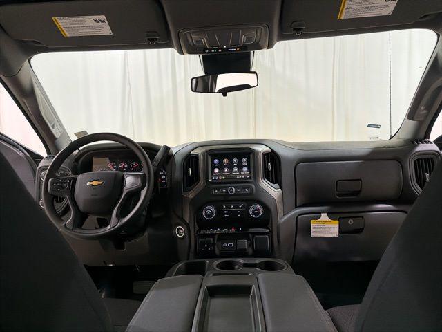 2026 Chevrolet Silverado 1500 4WD Crew Cab Short Bed Custom
