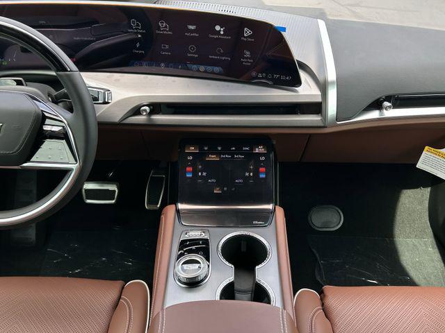 2026 Cadillac iQ Platinum