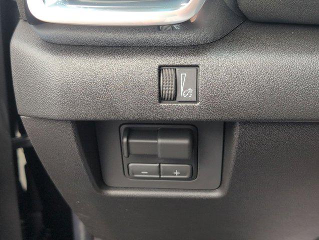 2026 GMC Canyon Elevation, RWD