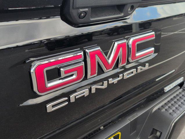 2026 GMC Canyon Elevation, RWD