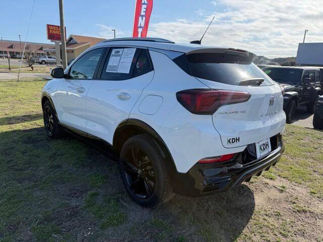 2024 Buick Encore GX Sport Touring FWD