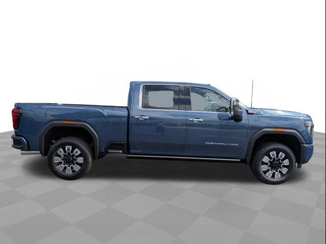 2026 GMC Sierra 2500HD Crew Cab, Standard Bed, Denali, 4WD
