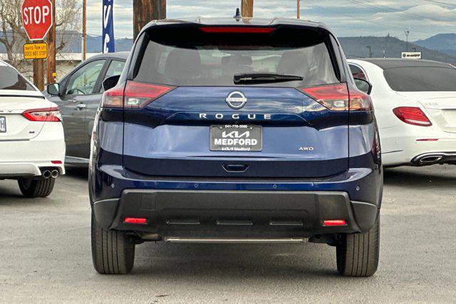2025 Nissan Rogue SV Intelligent AWD