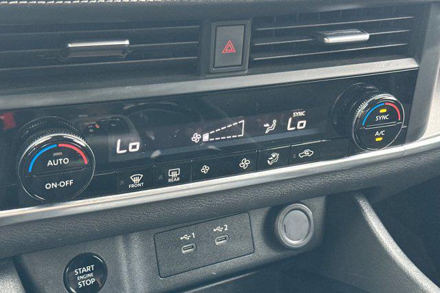 2025 Nissan Rogue SV Intelligent AWD