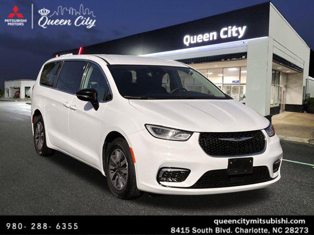 2024 Chrysler Pacifica Hybrid Select for sale in Charlotte, NC