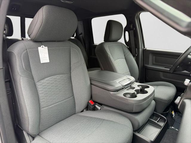 2026 Ram 3500 Tradesman Crew Cab 4x4 8' Box