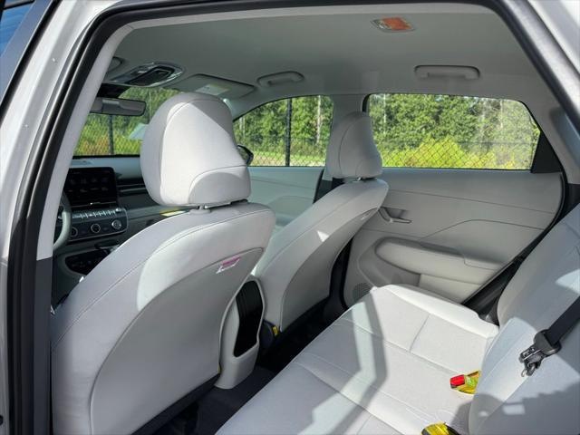 2026 Hyundai Kona SE