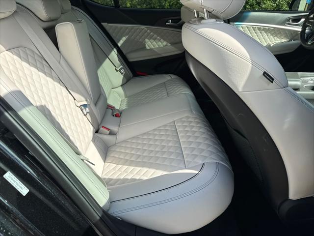 2025 Genesis G70 3.3T AWD Sport Advanced
