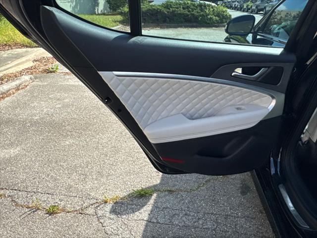 2025 Genesis G70 3.3T AWD Sport Advanced