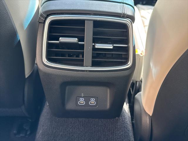 2025 Genesis G70 3.3T AWD Sport Advanced